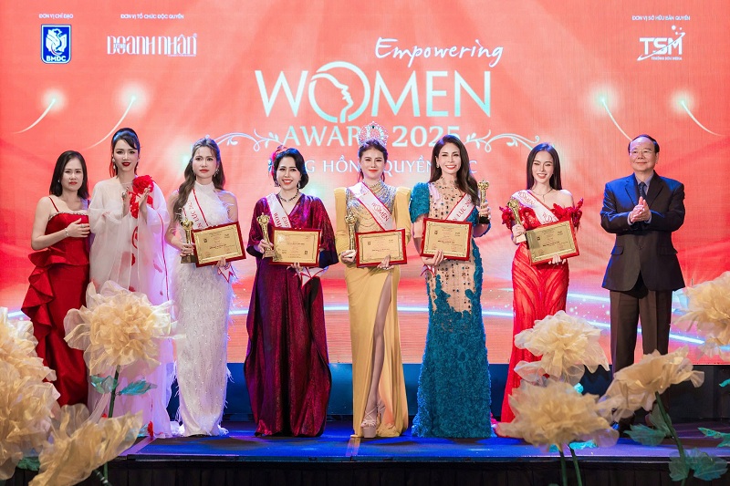 ceo-le-thu-huyen-duoc-vinh-danh-bhql-4