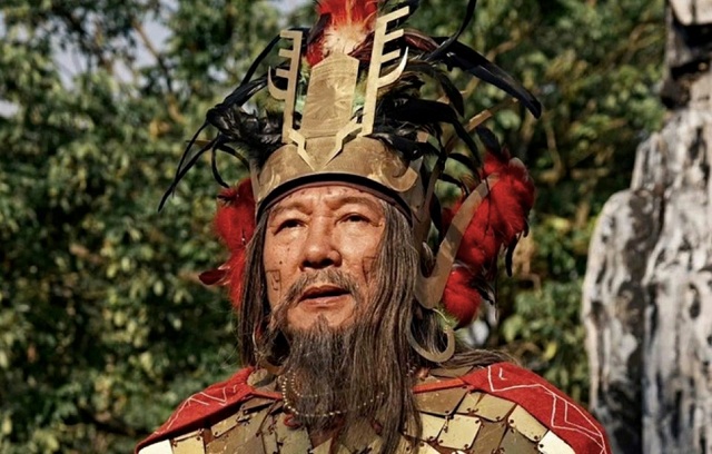 nsnd-trong-trinh-khac-la-trong-tao-hinh-vua-hung