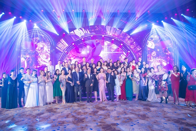 hoanh-trang-va-man-nhan-voi-le-vinh-danh-top-50-nu-lanh-dao-chau-a-thai-binh-duong-2022-ketnoidoanhnhan-1