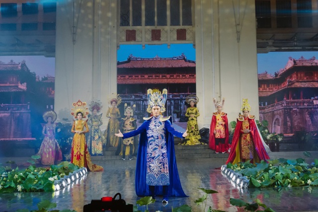 nha-thiet-ke-tuan-hai-ra-mat-bst-hoang-bao-dat-viet-vanhoadoanhnhan-5