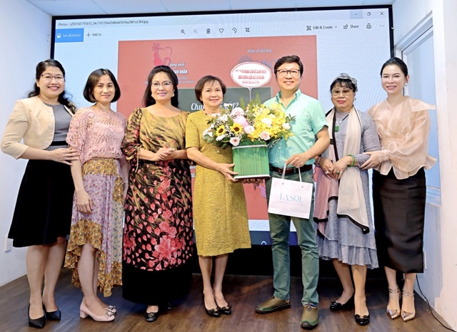 clb-phong-cach-nu-doanh-nhan-nguoi-thay-quanh-ta-ketnoidoanhnhan9