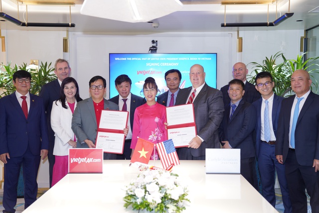 vietjet-va-tap-doan-carlyle-ky-ket-tai-tro-tau-bay-tri-gia-550-trieu-usd-KETNOIDOANHNHAN