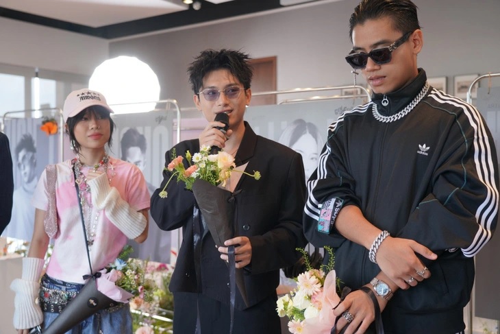 hyuna-lee-hyori-hieuthuhai-tlinh-dung-cung-san-khau-genfest-ketnoidoanhnhan