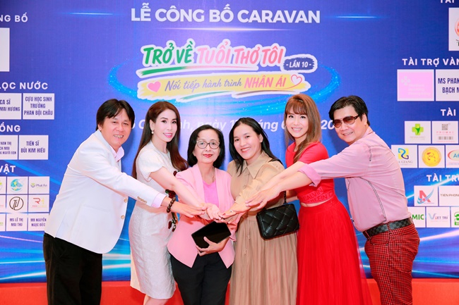 caravan-tro-ve-tuoi-tho-toi-lan-thu-10-hon-2-ty-dong-noi-tiep-hanh-trinh-nhan-ai 38