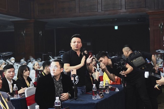 ha-thanh-tattoo-cung-cap-thiet-bi-phun-xam