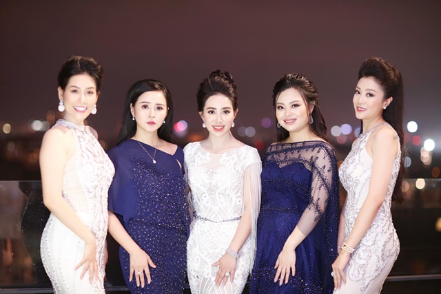 hoang-sam-10