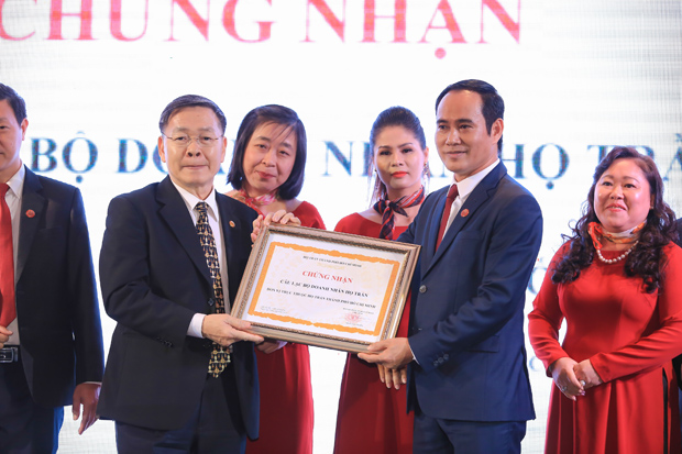 clb-doanh-nhan-ho-tran-kndn-3