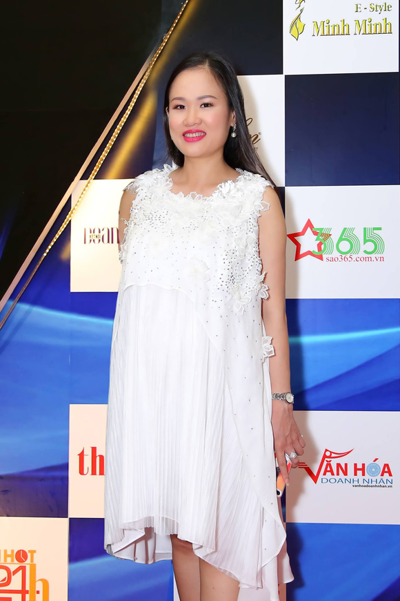 nha-bao-minh-thuy-kndn