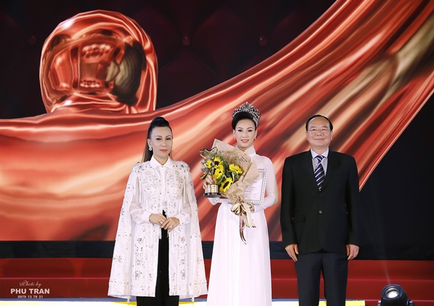 hoa-hau-nhan-ai-do-lan-stt-2018-1