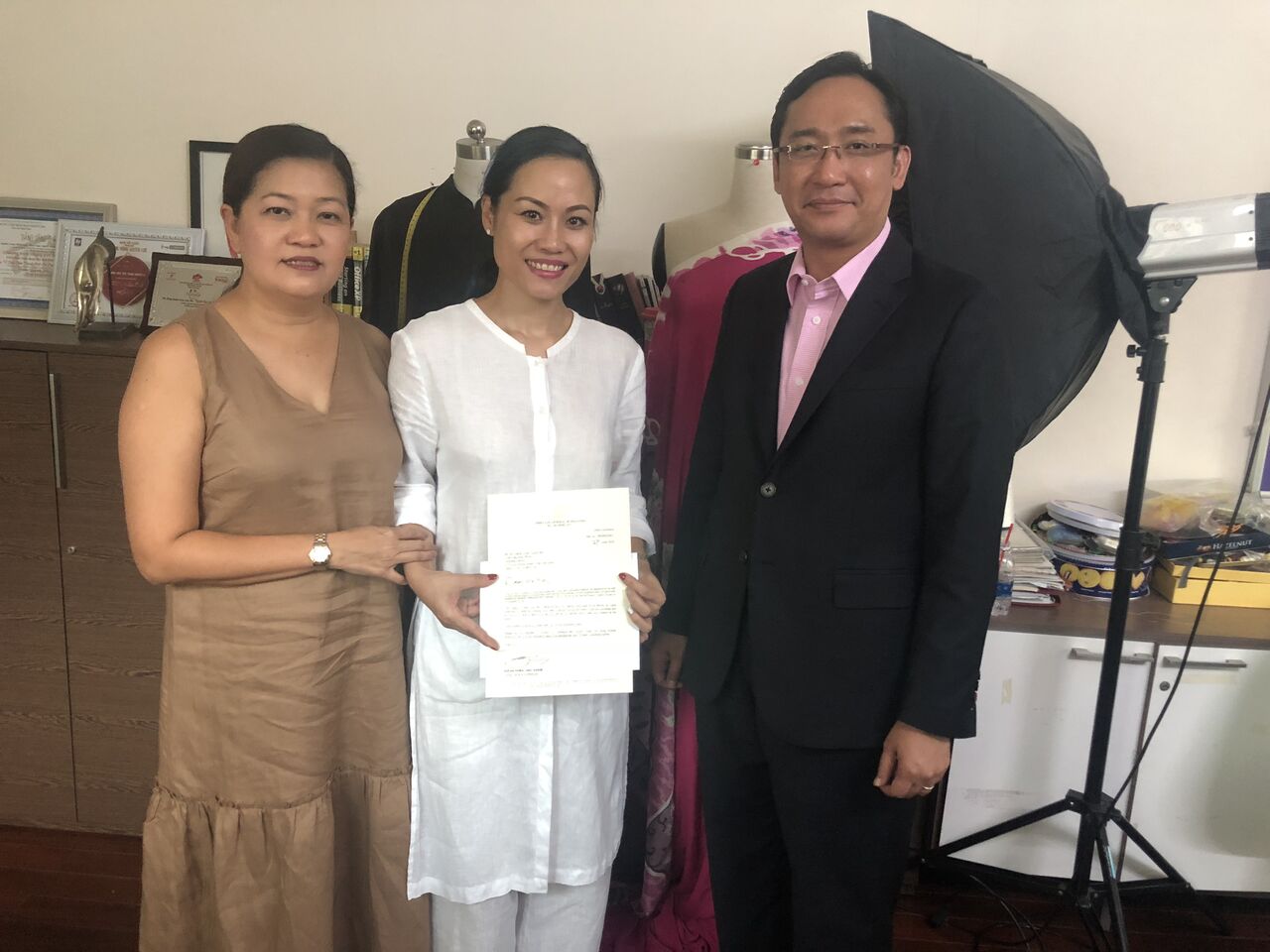 thuong-hieu-umbrella-kndn