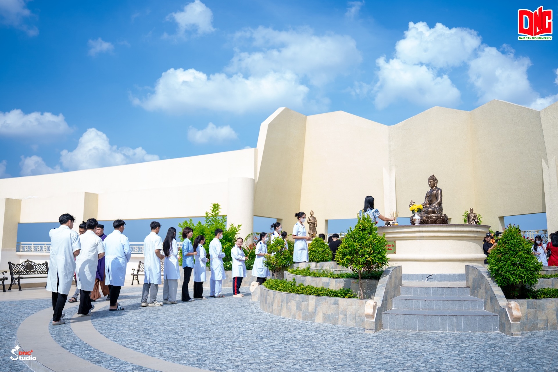 dai-hoc-nam-can-tho-5