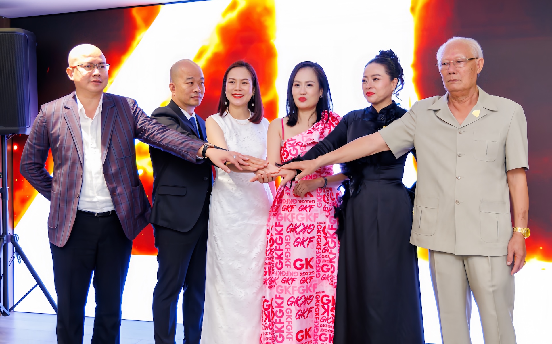 1.gala-kick-off-BHQL-khoidong-ok