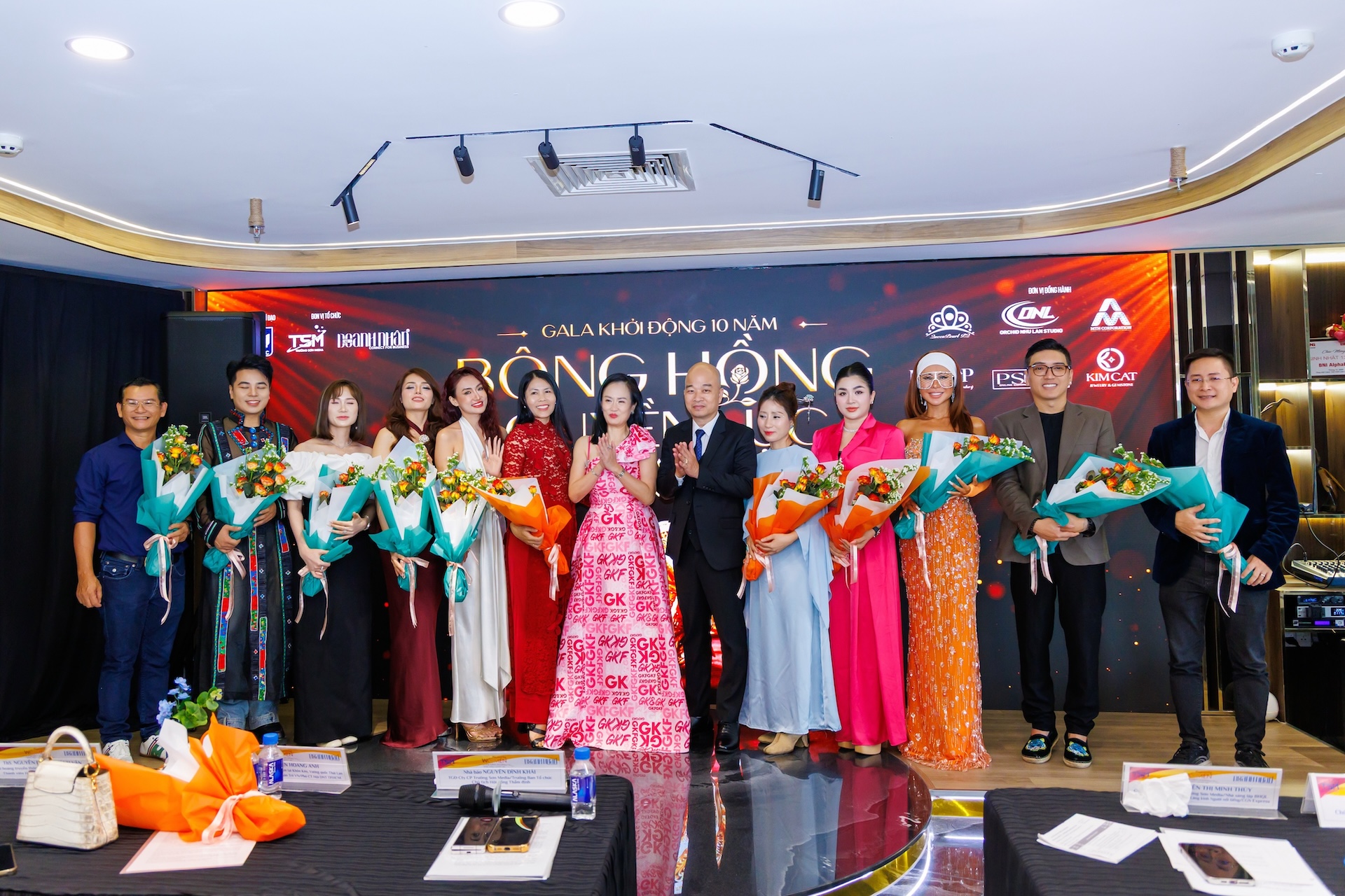 gala-kick-off-BHQL-chuan