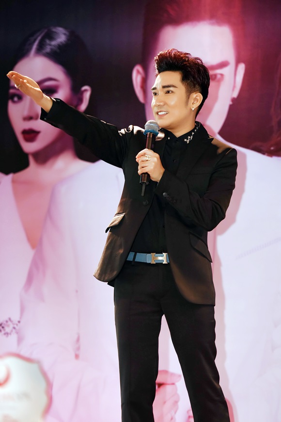 quang-ha-hop-bao-ha-noi-9