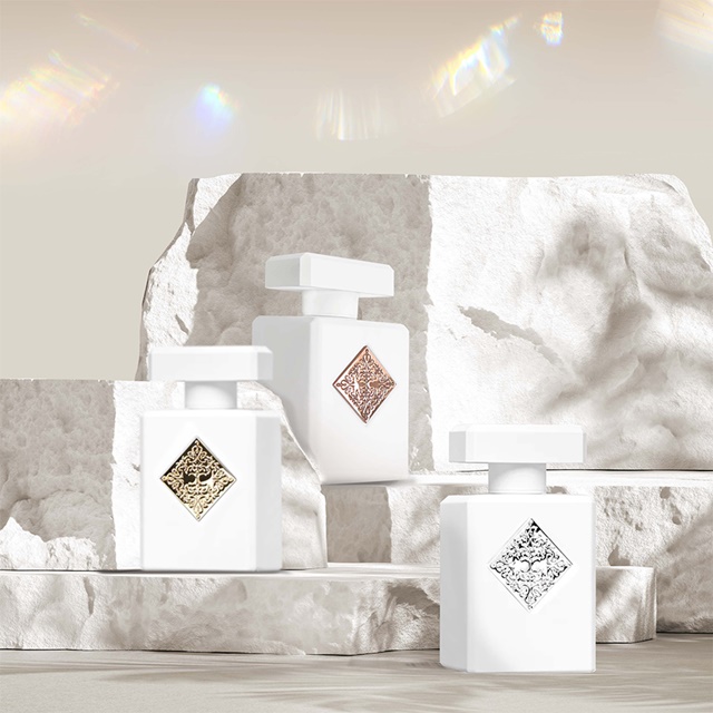 Initio-Parfums-Prives-26-3-3